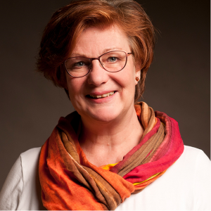 Ihre Ansprechpartnerin Insa Röben