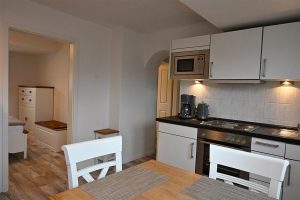 Kochnische und Essbereich